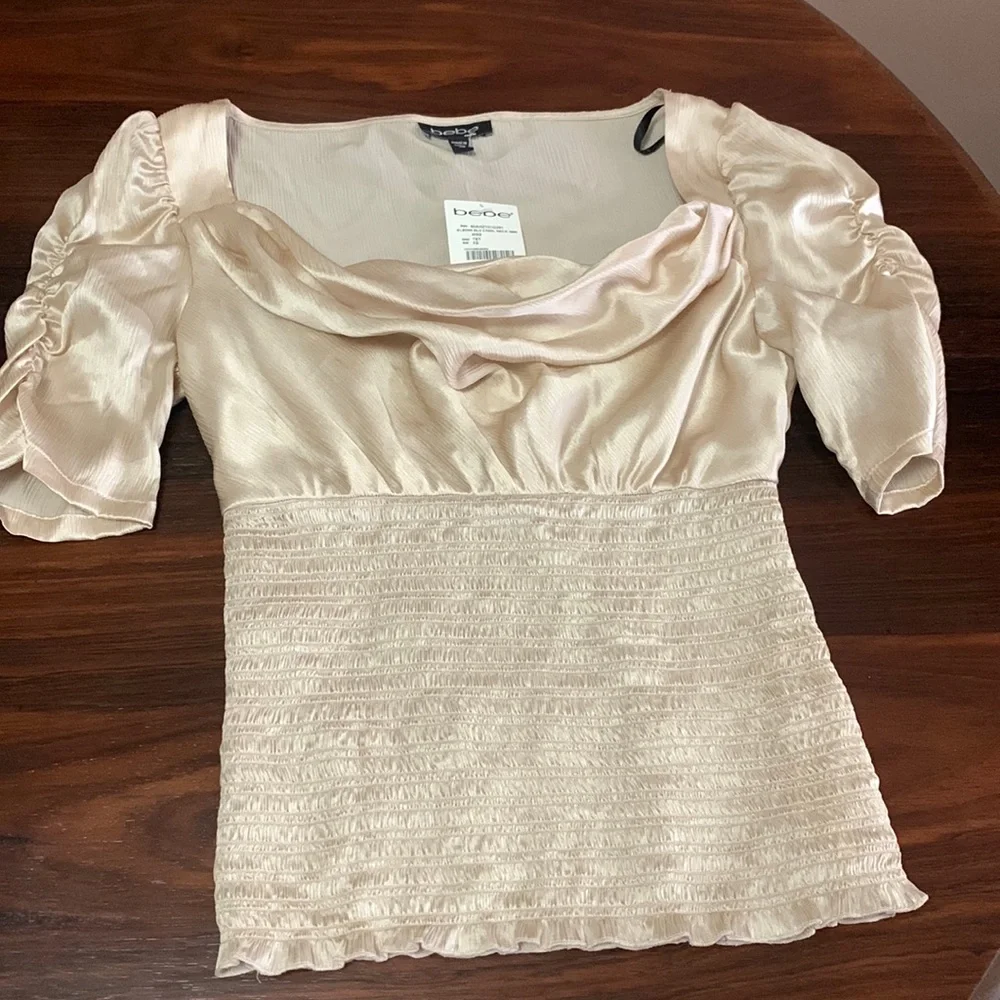 bebe Silky Puff Sleeve Cream Cowl Neck Top XSmall NWT - Picture 2 of 7